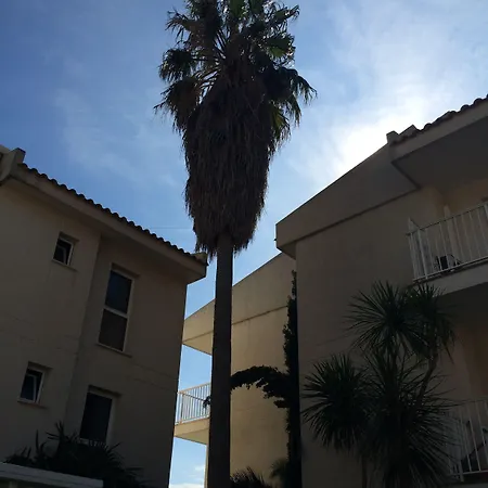 Llevant Apartmán *