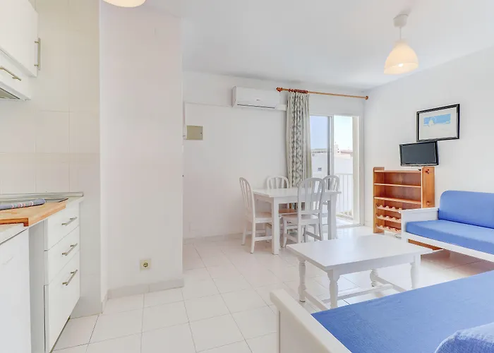 شقة ليفانت *